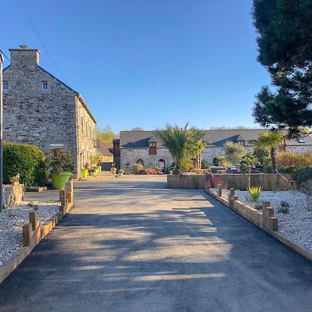 Domaine Du Grenier Bed & Breakfast Yffiniac Exterior photo